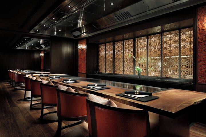 Dining 85 of 130