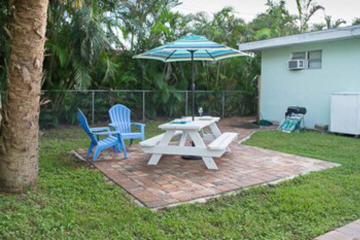 Property Grounds 13 of 15