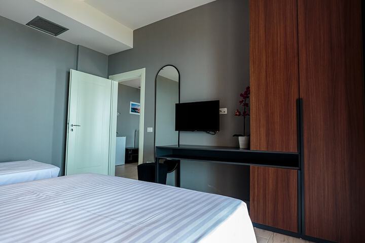 Room 49 of 111