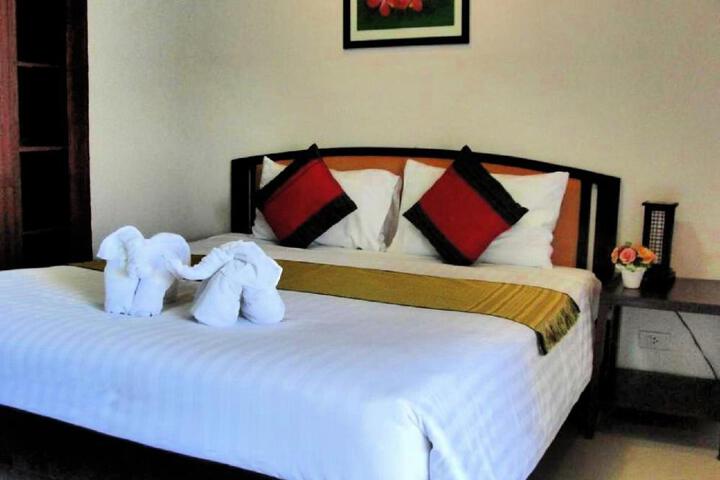 Photo 12
