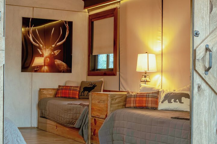 Room 3 of 41