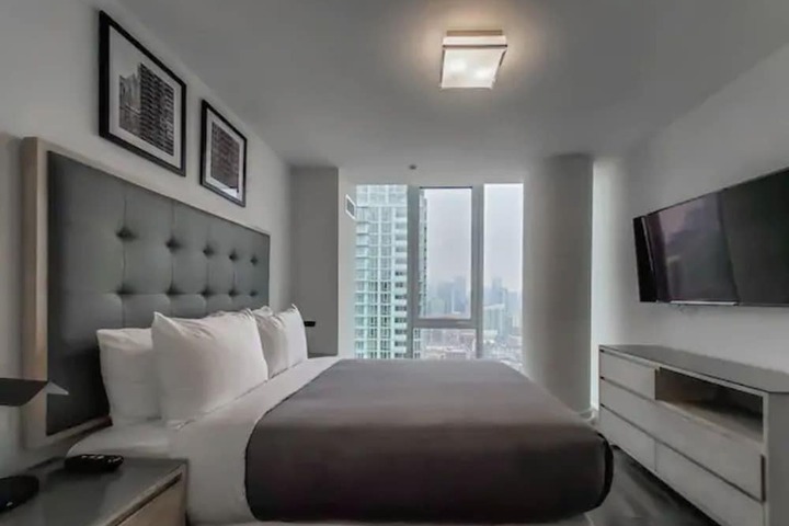 Room 11 of 67