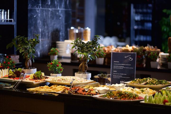 Dining 120 of 166