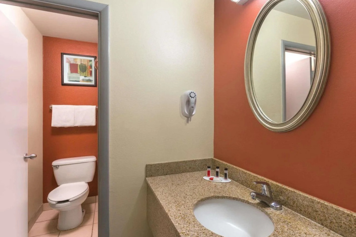 Bathroom Interior Photo