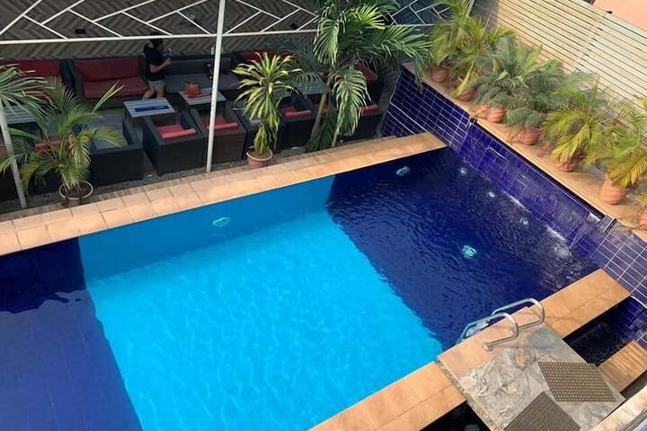 Pool 19 of 60