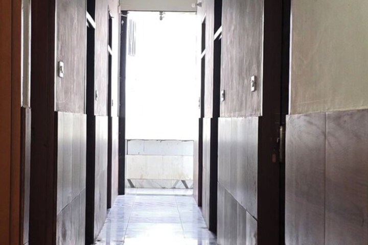 Hotel 70 of 75