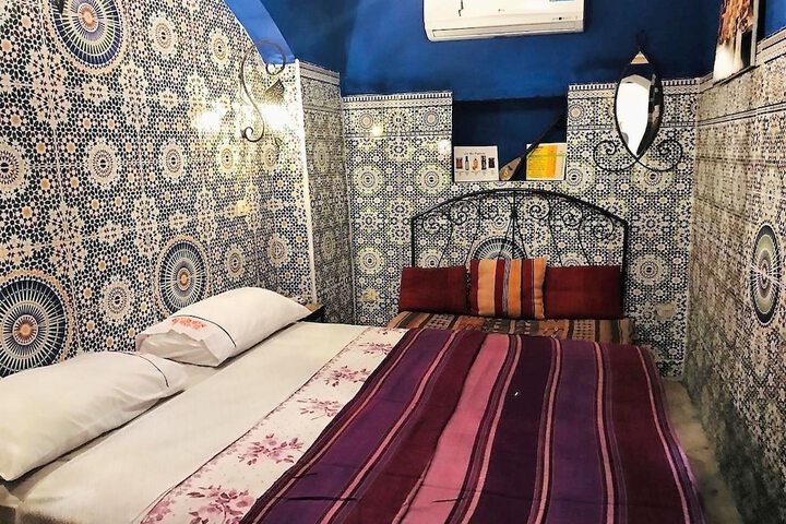 Room 33 of 72