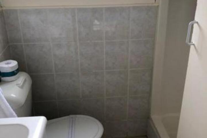 Room 125 of 161