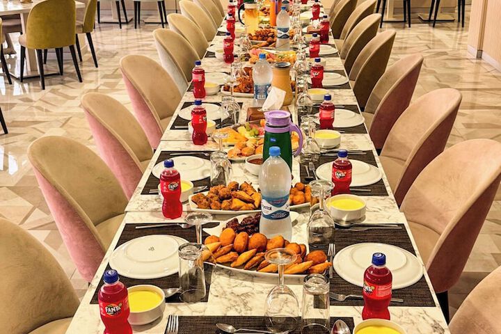 Dining 41 of 92