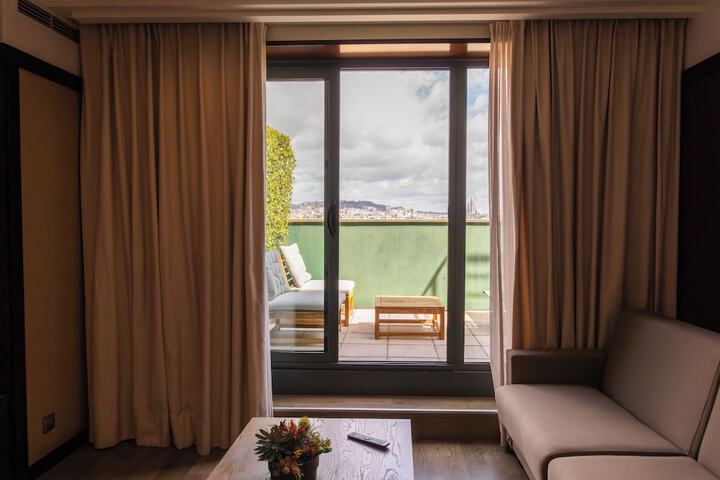 Room 46 of 140