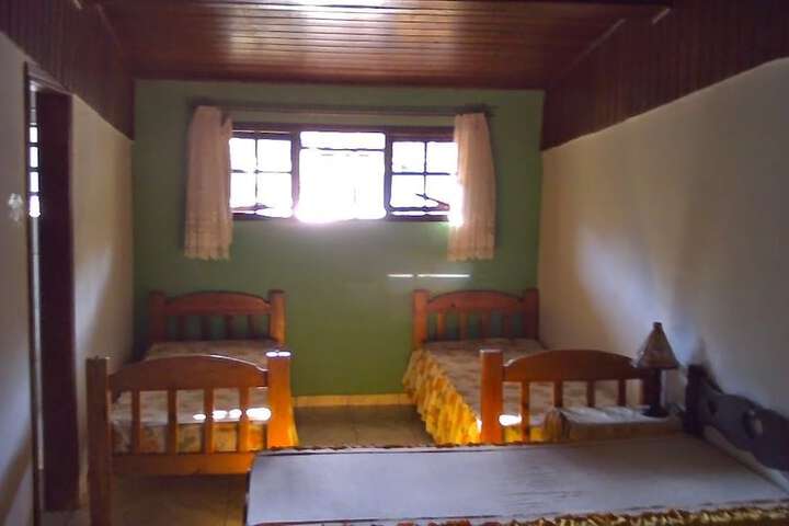 Room 3 of 48