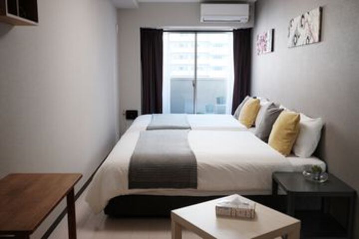 Room 25 of 89