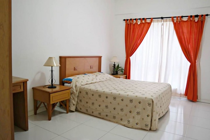 Room 19 of 64