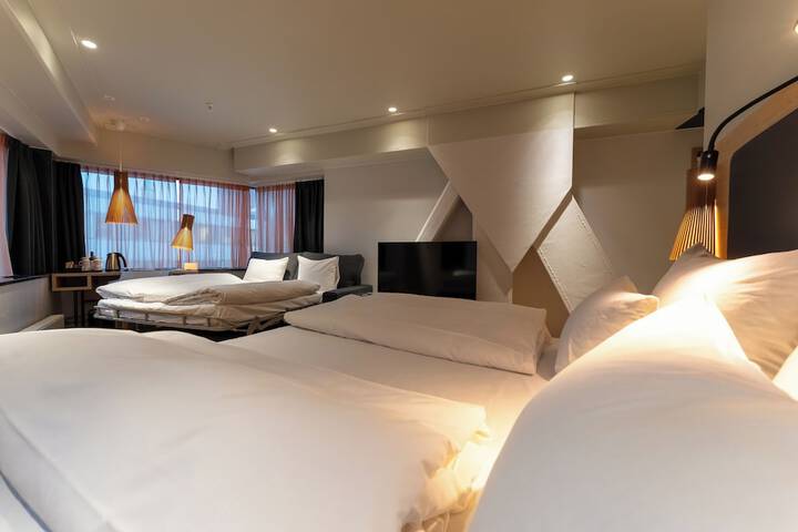 Room 29 of 67