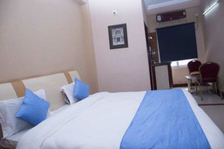 Room 8 of 21