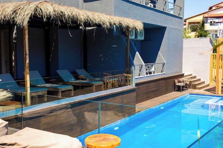 Pool 86 of 133
