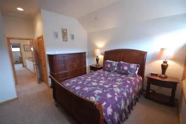 SHOREPINE VACATION RENTALS