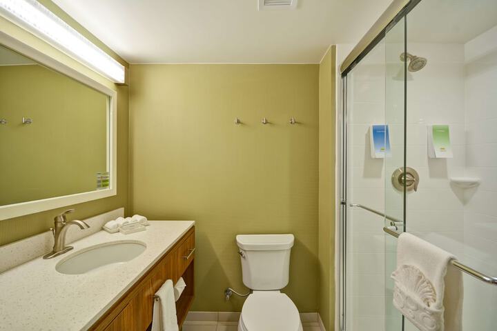 Bathroom shower