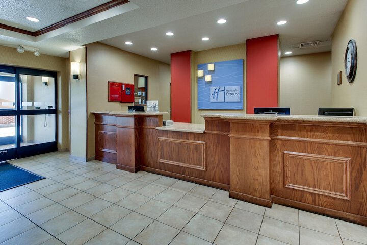 Hotel 70 of 77
