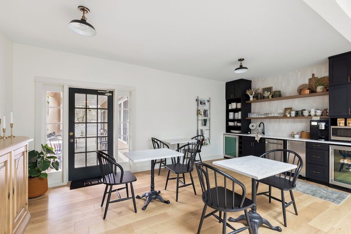 Breakfast/Coffee Service 48 of 69