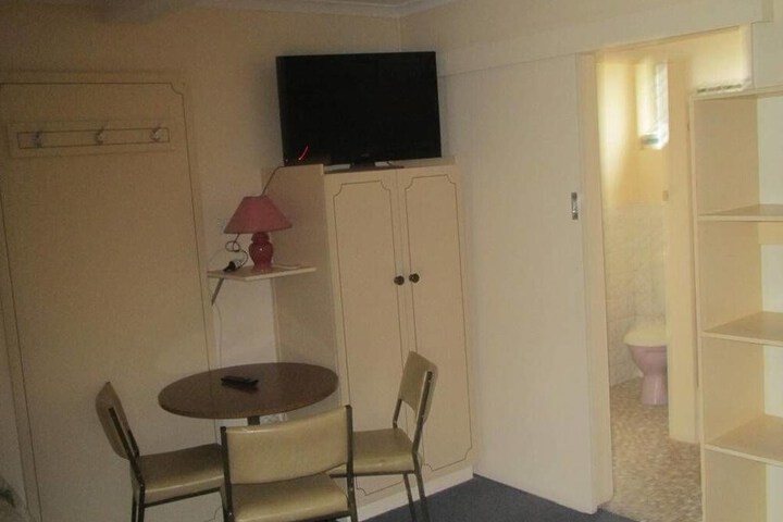 Room 3 of 13