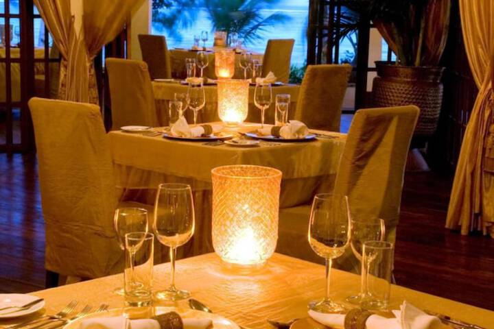 Dining 29 of 71