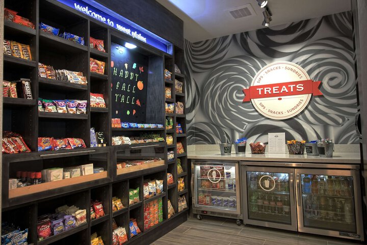 Snack bar