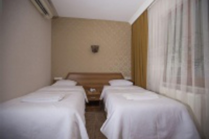 Room 138 of 216