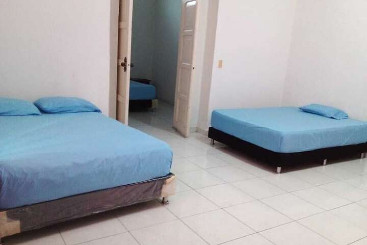 Room 10 of 17