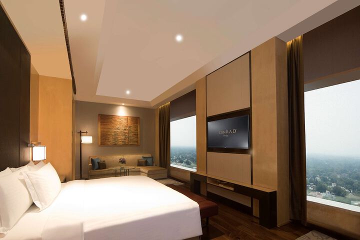 Room 10 of 78