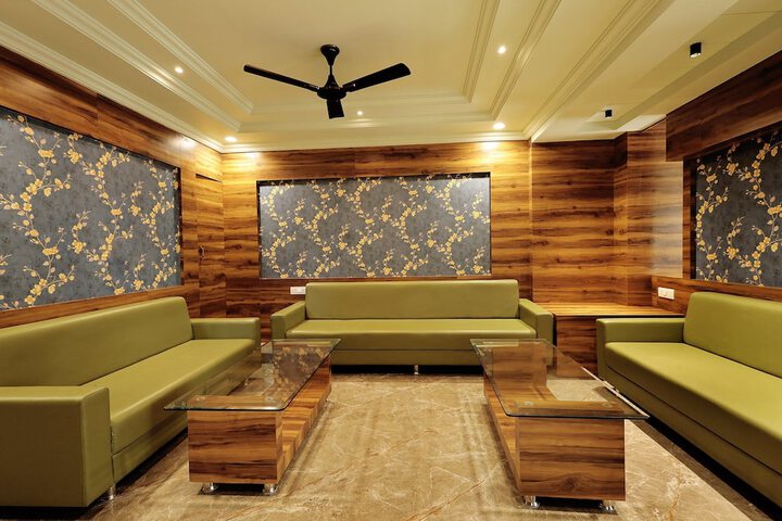 Hotel Interior 9 of 34