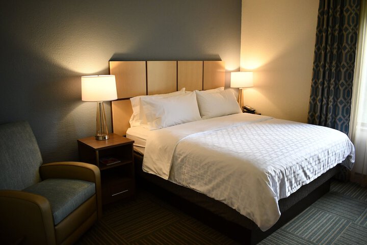 Suite 1 Bedroom (4 of 7)