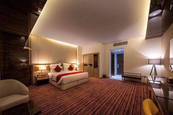 Room 6 of 21