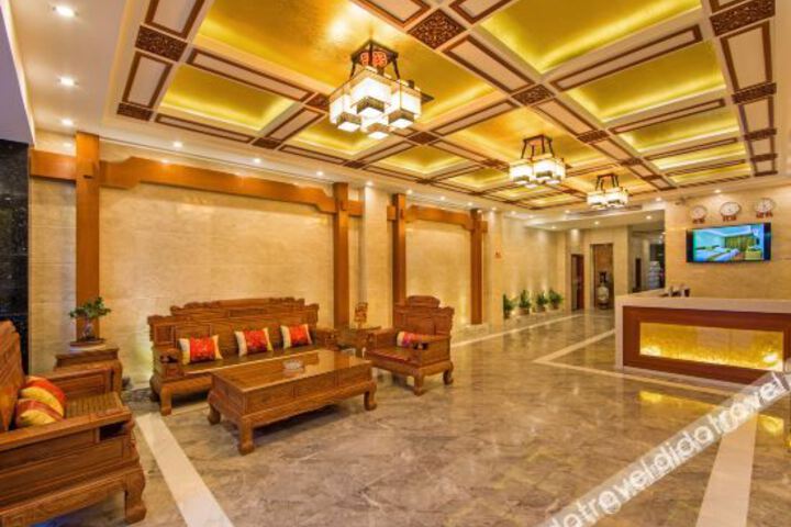 Hotel Interior 9 of 19