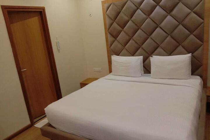 Room 16 of 58