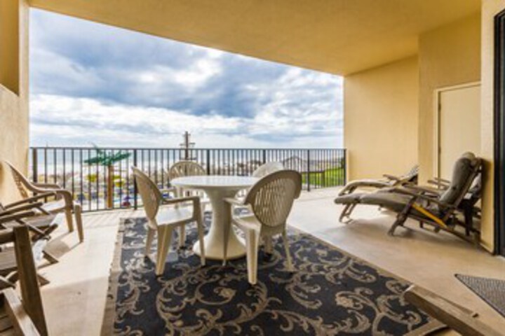 Terrace/Patio 6 of 63
