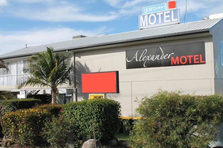Hotel 41 of 44