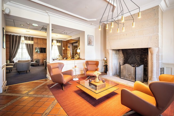 Hotel Interior 2 of 45