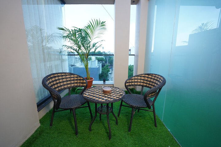 Room 48 of 93