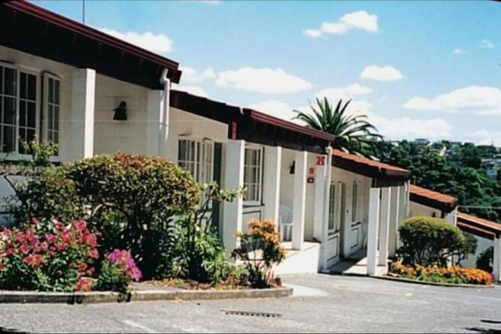 Browns Bay Olive Tree Motel & Apartment in Auckland