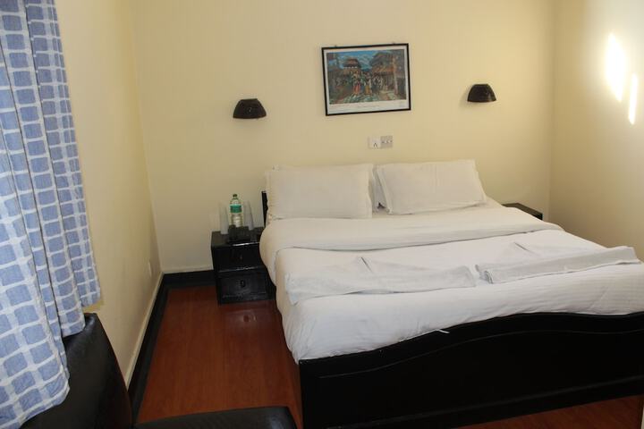 Room 10 of 73