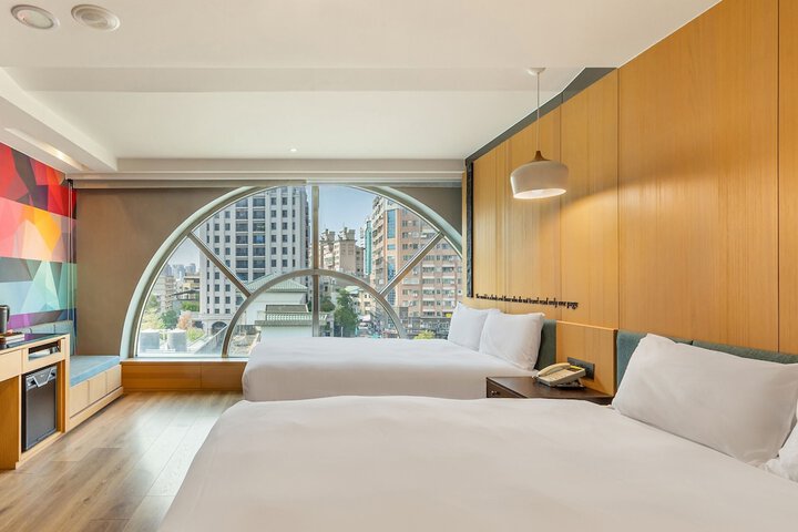 Room 74 of 103