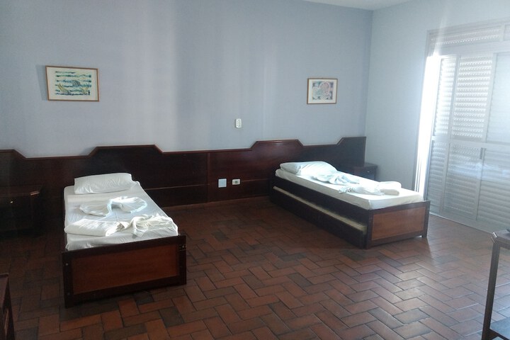 Room 2 of 15