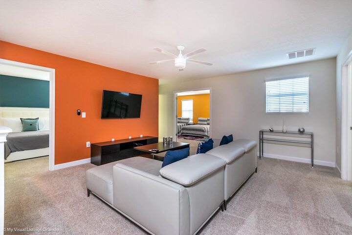 Room 25 of 67