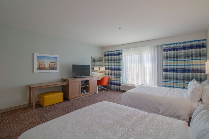 Room 9 of 42
