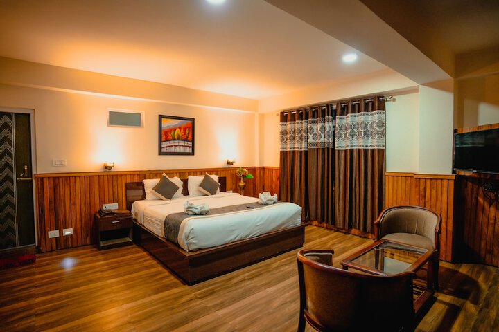 Room 36 of 70
