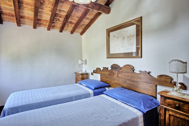 Room 3 of 30