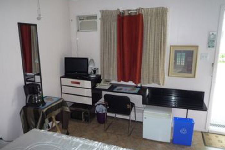 Room 36 of 48