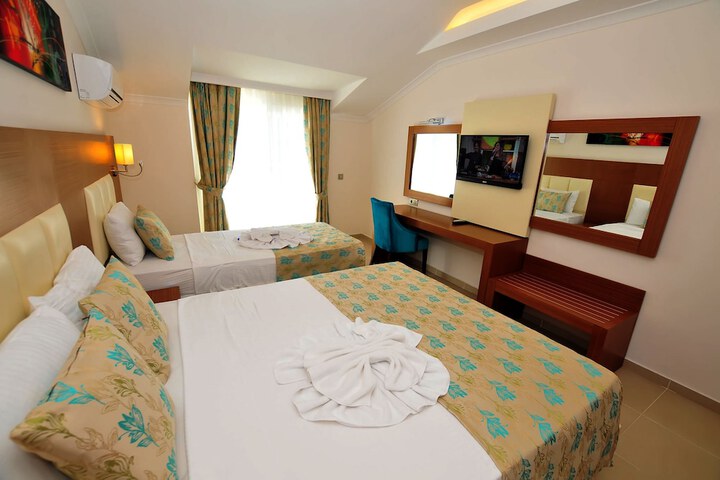 Room 28 of 62