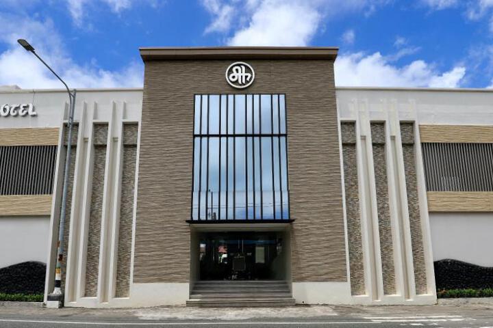 Alicia Hotel & Restaurant